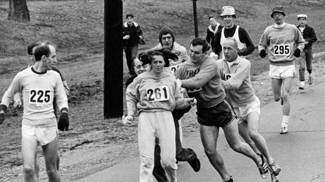 Patikalarda Tarih Yazmak: Kadınların Spordaki Mücadelesi